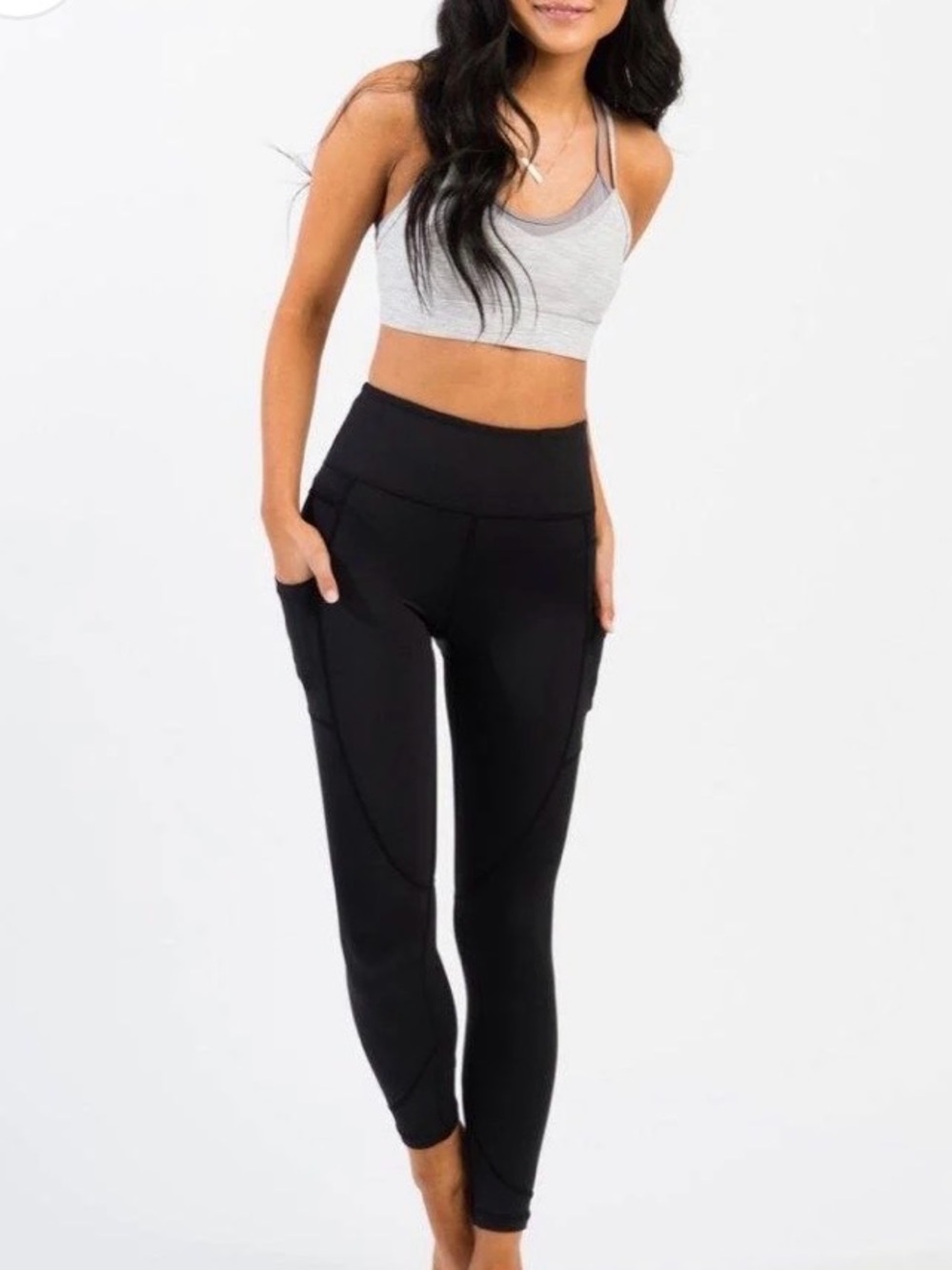 Zyia Pocket Light & Tight Leggings in Black.
